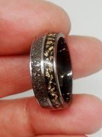Ring met Seymchan meteoriet inleg en bladgoud. Kies uw maat., Verzamelen, Mineralen en Fossielen