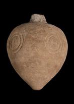 Byzantijns Keramiek Grenade met concentrische cirkels