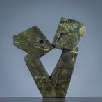 C. Makare - Kissing faces - Gemetric faces