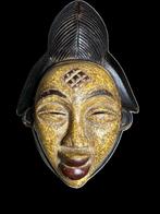 Zeldzame Afrikaanse Punu-maske met geel gepigmenteerd,, Antiek en Kunst