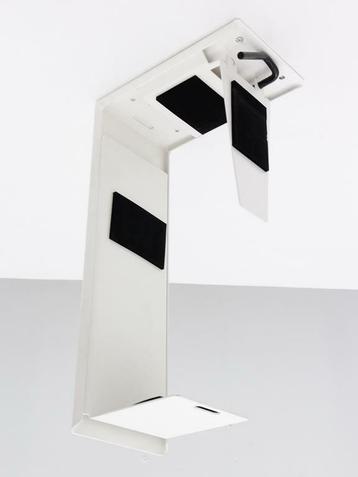 CPU houder PC steun - metaal in de kleur wit, hoogte en beschikbaar voor biedingen