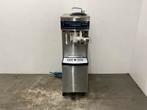 Nissei Milkshake- en Softijsmachine Giant Combimachine, Zakelijke goederen, Horeca | Keukenapparatuur, Ophalen of Verzenden, Gebruikt