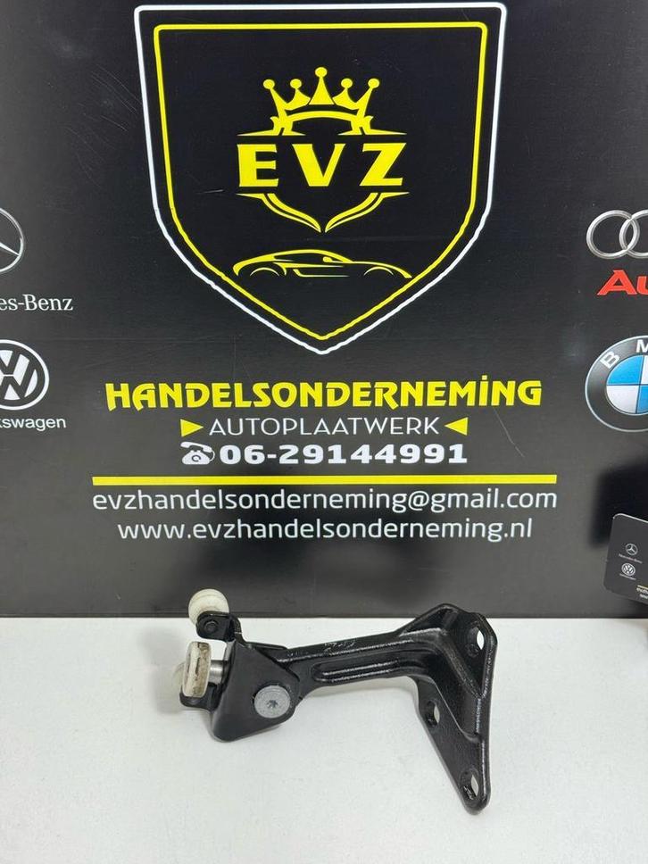 Mercedes Sprinter schuifdeur rol rechts bj.2022 A9107605700, Auto-onderdelen, Carrosserie en Plaatwerk, Gebruikt, Mercedes-Benz