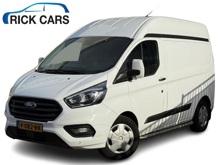 Ford Transit Custom 340 2.0 TDCI 130PK EURO 6 Automaat L1H2, Auto's, Bestelauto's, Dealer onderhouden, Lease, Zwart, Automaat