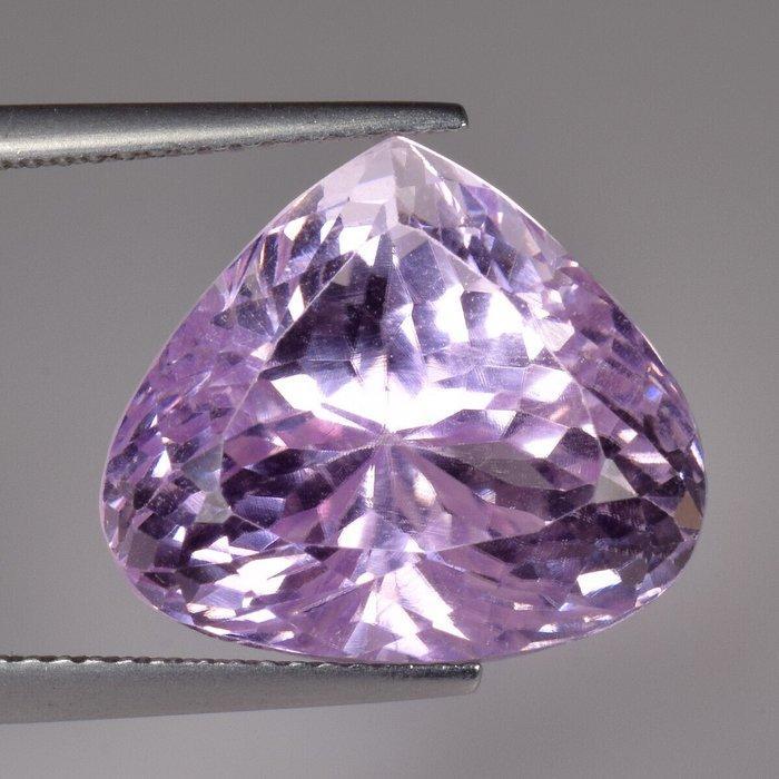 Zonder minimumprijs - 1 pcs Roze, Violet Kunziet - 19.17 ct, Sieraden, Tassen en Uiterlijk, Edelstenen