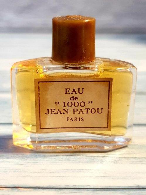 Jean Patou, Lancôme, Oscar De La Renta, Atkinsons, Carven,, Antiek en Kunst, Antiek | Speelgoed