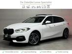 BMW 1 Serie 118i Sport Pano Virtual Carplay Sfeer Cruise NAP, Auto's, BMW, Wit, Nieuw, Lease, Benzine
