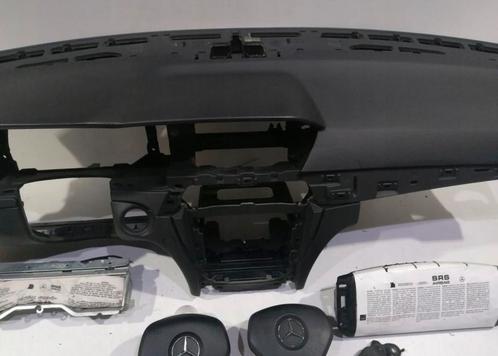 Dashboard + Airbags + Veiligheidsgordels Mercedes W204, Auto-onderdelen, Dashboard en Schakelaars, Gebruikt, Mercedes-Benz, Verzenden