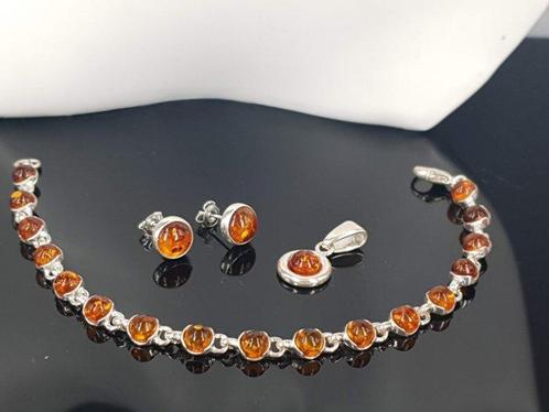 Zilver, Armband Lengte 19 cm / Natuurlijke Baltische, Verzamelen, Mineralen en Fossielen