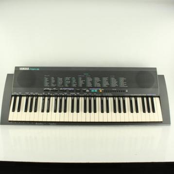 Yamaha PSR-19 Keyboard met Adapter beschikbaar voor biedingen