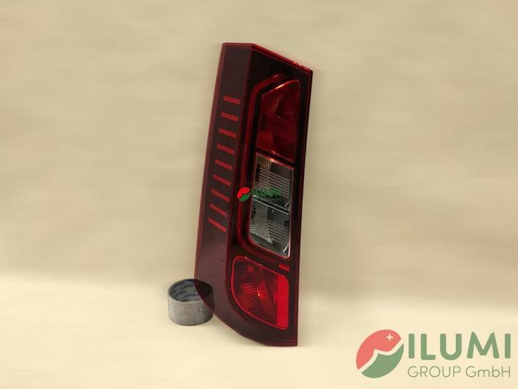 RENAULT EXPRESS ACHTERLICHT LINKS LED EU 20-265554082R, Auto-onderdelen, Verlichting, Gebruikt, Renault, Verzenden