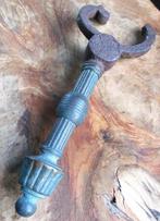 Oud-Romeins Brons, IJzer Bannerhandvat Uitermate Zeldzaam -