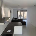 Gestoffeerd appartement met tuin en wasmachine, Direct bij eigenaar, Almere, Appartement, Almere