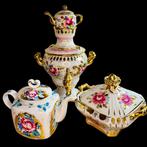 Gzhel - Theepot (3) - Porselein - Sovjetperiode