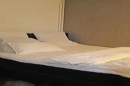 Studio Koekoekweg in Hengelo, Huizen en Kamers, Kamers te huur, 20 tot 35 m², Overige regio's