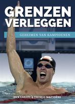 Grenzen verleggen 9789054723592 Thomas Waanders, Verzenden, Zo goed als nieuw, Thomas Waanders