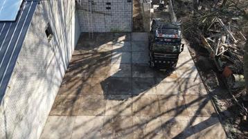 Partij gebruikte betonplaten / stelconplaten gezocht beschikbaar voor biedingen