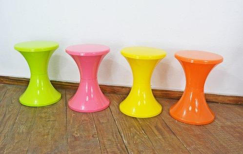 Kruk - Plastic - Vier vintage krukken, Antiek en Kunst, Kunst | Designobjecten