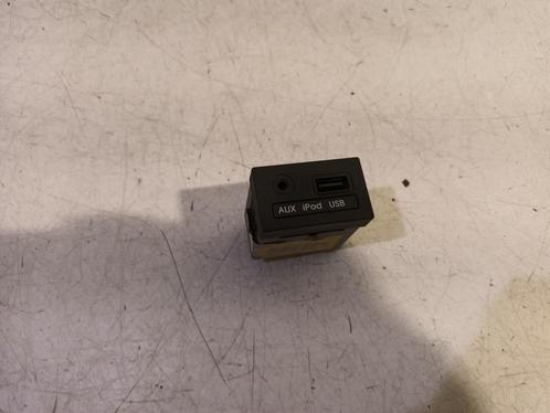 AUX poort Kia Venga  1.4 CVVT, Auto-onderdelen, Elektronica en Kabels, ARN erkend, Stiba lid, Erkend duurzaam, Gebruikt, Herkomst onderdeel bekend