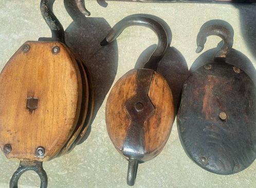 Maritieme objecten (3) - Hout- Antique ship pulleys XL, Antiek en Kunst, Curiosa en Brocante