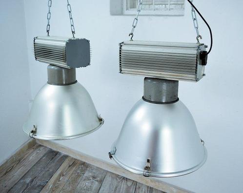 elGO - Plafondlamp - Aluminium, Glas, Staal - Twee lampen, Antiek en Kunst, Antiek | Wandborden en Tegels