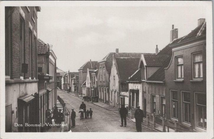 DEN BOMMEL - Voorstraat, Verzamelen, Ansichtkaarten | Nederland, Verzenden