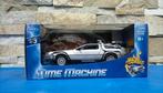Back to the Future - Welly, 1:24 scale diecast model of the, Nieuw