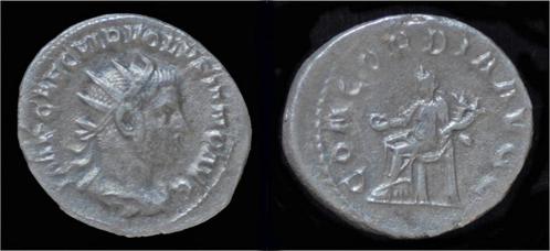 251-253ad Roman Volusian Ar antoninianus Concordia seated..., Postzegels en Munten, Munten | Europa | Niet-Euromunten, Verzenden