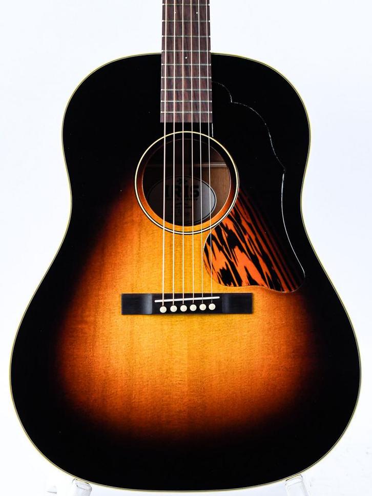 Iris DF Sunburst Relic (Akoestische Gitaren,Western Gitaren), Muziek en Instrumenten, Snaarinstrumenten | Gitaren | Akoestisch