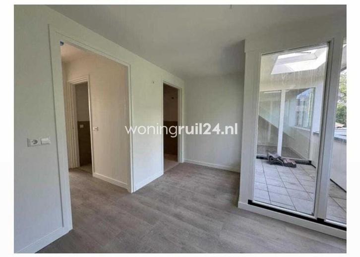 Woningruil - Jansbuitensingel 13, 4 - 4 kamers, Huizen en Kamers, Woningruil, Gelderland