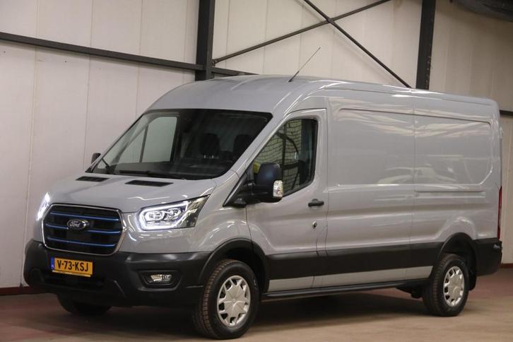 Ford E-Transit L3H2 Trend 68 kWh ELEKTRISCH NAVIGATIESYSTEEM, Auto's, Bestelauto's, Dealer onderhouden, Onderhoudsboekje, Automaat