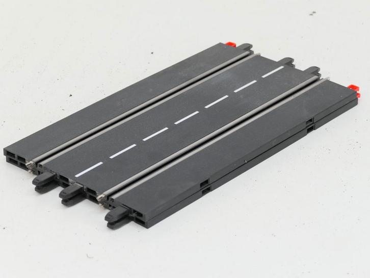 Schaal 1:24 Carrera 20020601 standaard rechte stukken (2)..., Kinderen en Baby's, Speelgoed | Racebanen, Gebruikt, Carrera, Ophalen of Verzenden