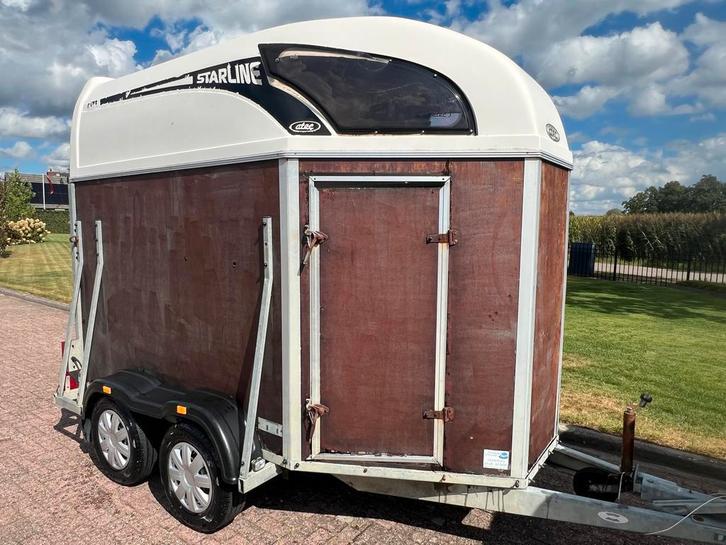 Leuke 2 paards Atec opknapper!, Dieren en Toebehoren, Paarden en Pony's | Trailers en Aanhangwagens, 2-paards trailer, Zo goed als nieuw