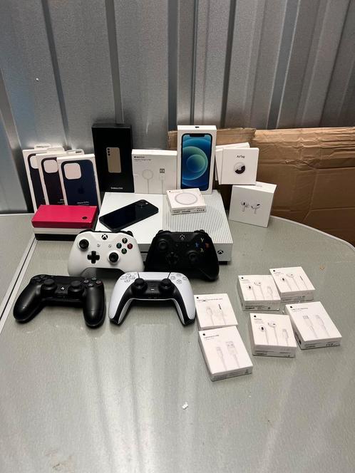Smartphones, consoles en accesoires bij QuickFix Repairs!, Telecommunicatie, Mobiele telefoons | Telefoon-opladers, Nieuw, Verzenden
