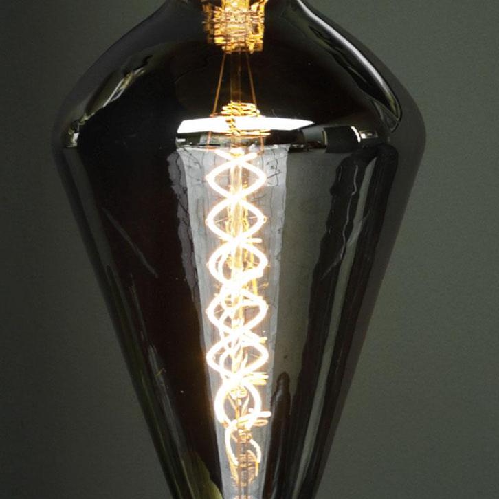 Calex LED Filamentlamp Vienna XXL Titanium Ø188mm E27 6W, Huis en Inrichting, Lampen | Losse lampen, Ophalen of Verzenden