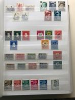 Nederland 1933/2001 - Stockboek met postfrisse postzegels, Postzegels en Munten, Postzegels | Nederland, Gestempeld
