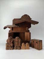 Oud Shinto (shrine-stijl) altaar - Hout, Welvarend bedrijf -