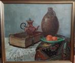 Jac Voorhaar (XX) - Stilleven met kruik , fruitschaal en een, Antiek en Kunst