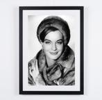 Romy Schneider - Fine Art Photography - Luxury Wooden Framed, Verzamelen, Nieuw