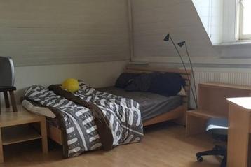 Studio Van Speijkstraat in Den Haag beschikbaar voor biedingen