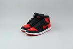 Air Jordan 1 Satin Bred (Womens), Kleding | Heren, Schoenen, Ophalen of Verzenden, Nieuw