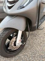 Piaggio Zip 2023 BROM 4t3v EERSTE EIGENAAR 8421km mat grijs, Fietsen en Brommers, Maximaal 45 km/u, Zip, Ophalen of Verzenden
