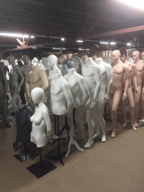 *TIP*  Heren poppen -net binnen-, Zakelijke goederen, Kantoor en Winkelinrichting | Winkel en Inventaris, Ophalen of Verzenden