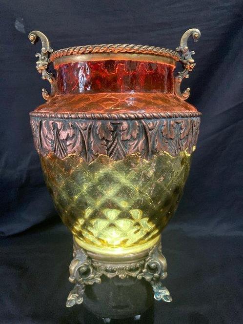 Vaas - Prachtige komedie dellarte-vaas XIXe eeuw - Messing,, Antiek en Kunst, Antiek | Glas en Kristal