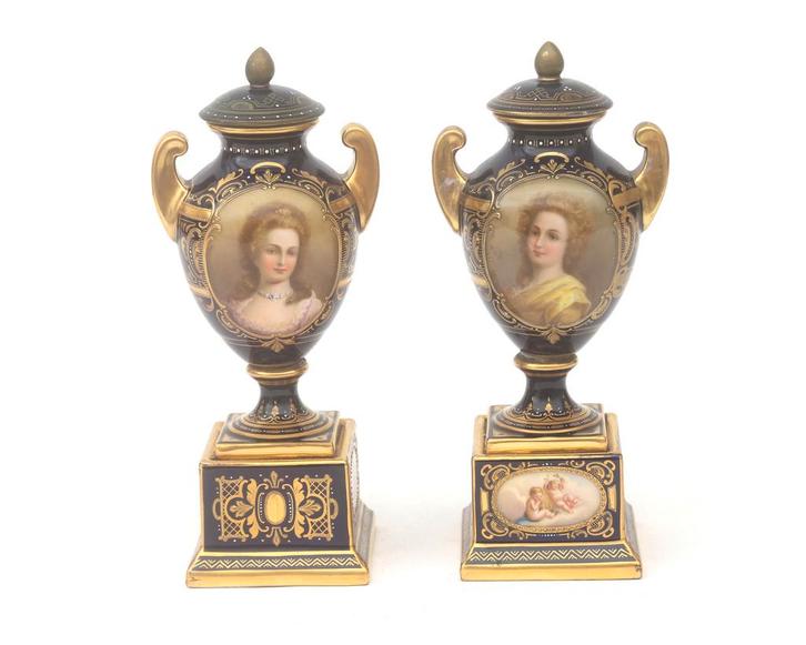 2 porseleinen dekselvazen, Wenen, Oostenrijk, 19e/20e eeuw, Antiek en Kunst, Antiek | Porselein