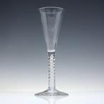 Wijnglas - Glas - Mixed Twist wijn, Antiek en Kunst, Antiek | Glas en Kristal