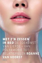 Met zn zessen in bed | Roanne van Voorst | 9789463811057, Zo goed als nieuw, Roanne van Voorst