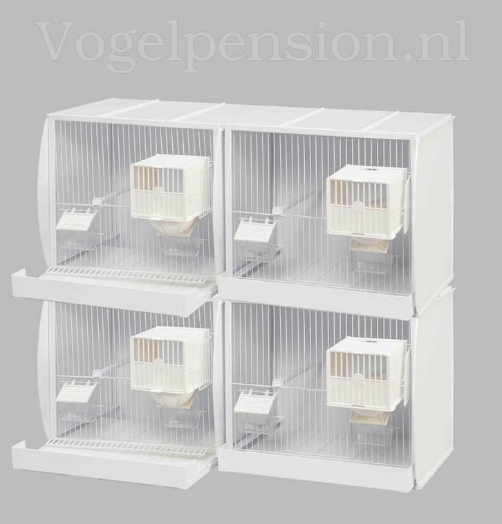 Kunststof broedkooien 4 delig - Kunststof broedkooien, Dieren en Toebehoren, Vogels | Hokken en Kooien, Nieuw, Verzenden