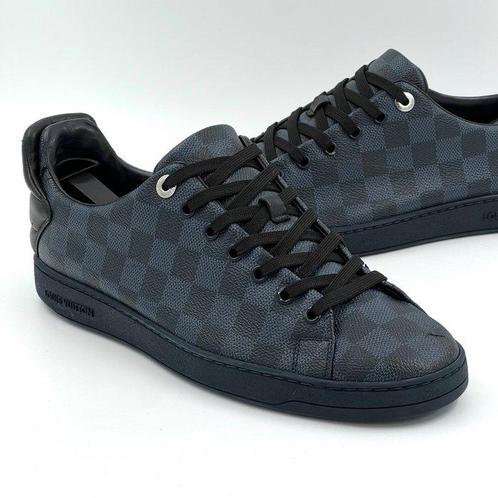 ≥ Louis Vuitton - Sneakers - Maat: Schoenen / EU 43 — Schoenen — Marktplaats