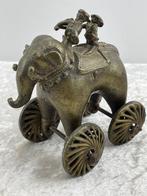 Tempelspeelgoed - Brons - India - late 19th - early 20th